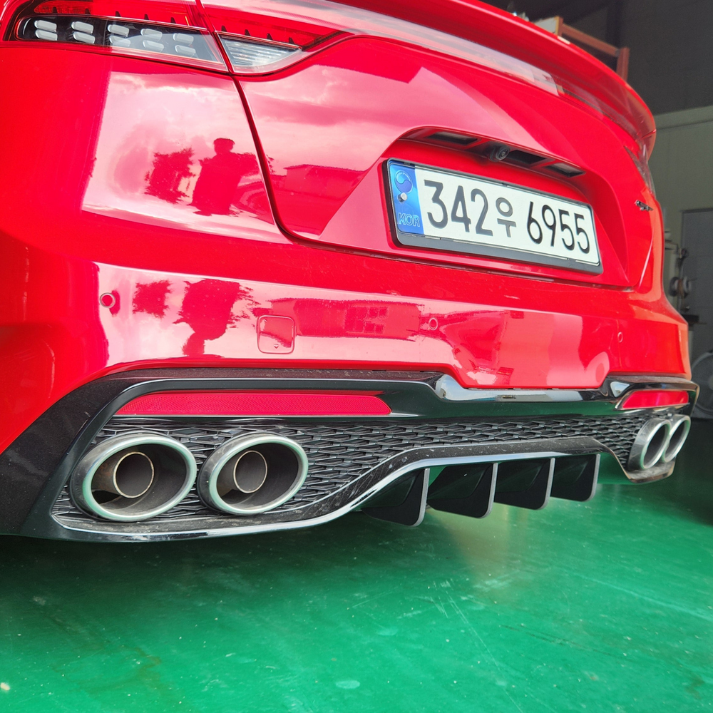 VELOCE Rear Diffuser Fin for Kia Stinger 2022+ GT & GT-Line Models1